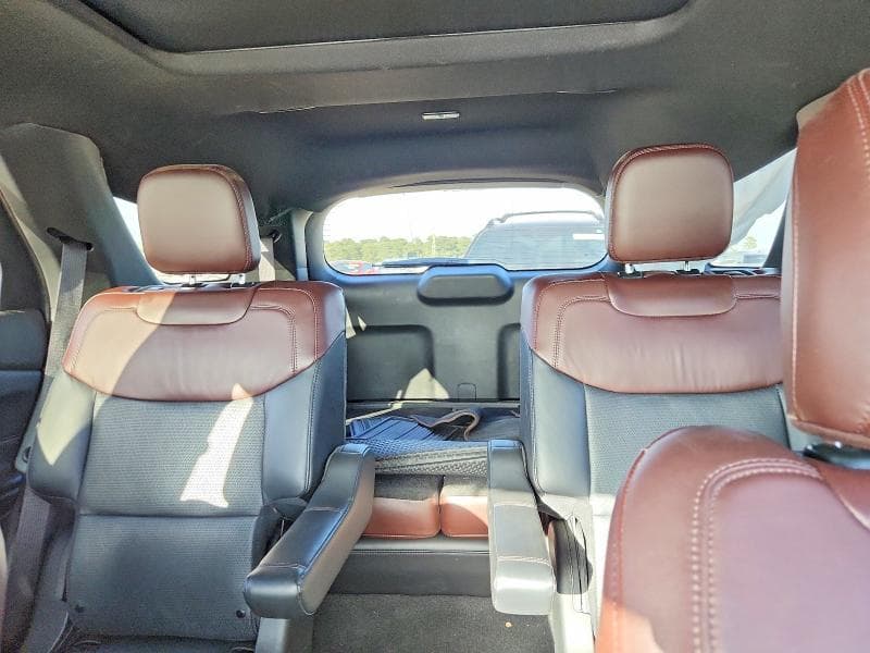 2024 FORD EXPLORER PLATINUM 10