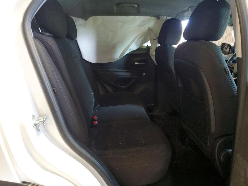 2020 CHEVROLET TRAX LS 11