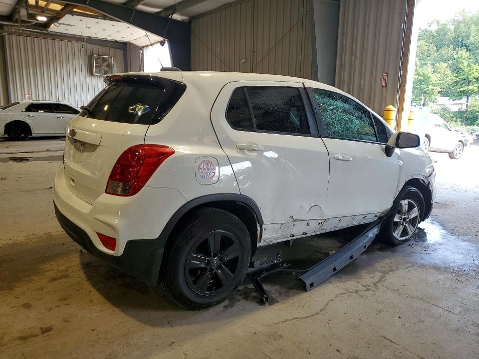 2020 CHEVROLET TRAX LS 3