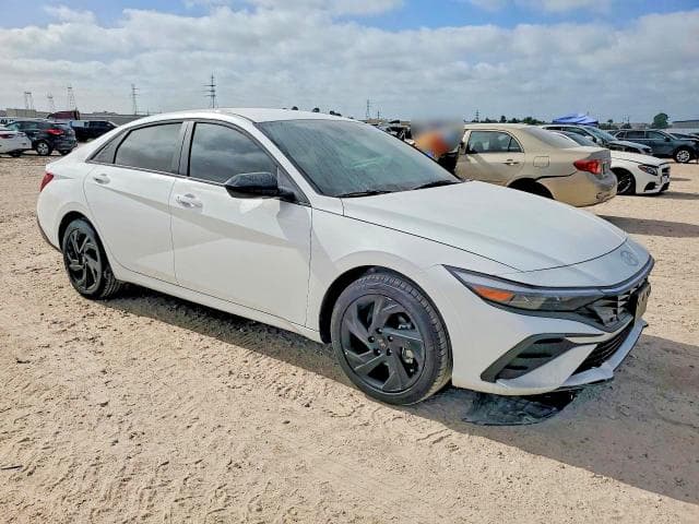 2026 HYUNDAI ELANTRA SEL SPORT 4