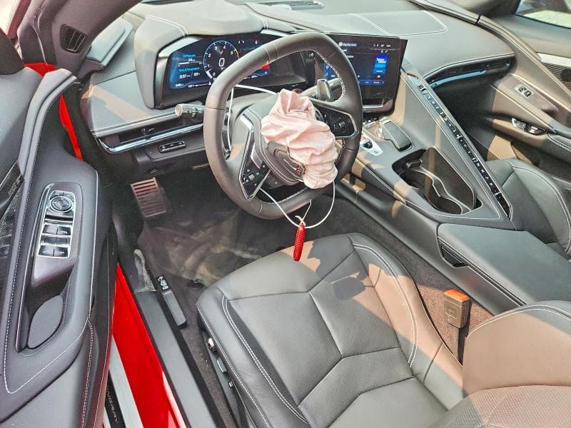 2025 CHEVROLET CORVETTE STINGRAY 2LT 8