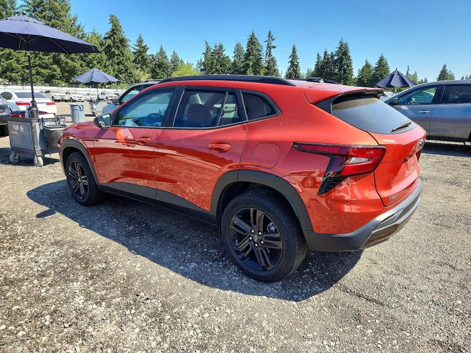 2024 CHEVROLET TRAX ACTIV 2