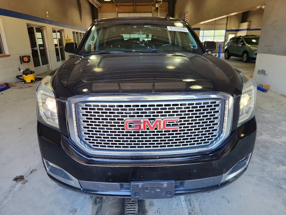 2017 GMC YUKON XL DENALI 5