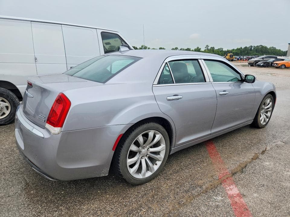 2018 CHRYSLER 300 LIMITED LIMITED 3