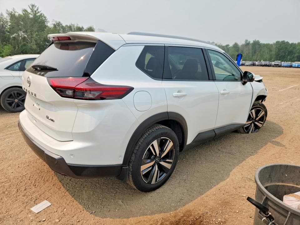 2025 NISSAN ROGUE SL 3