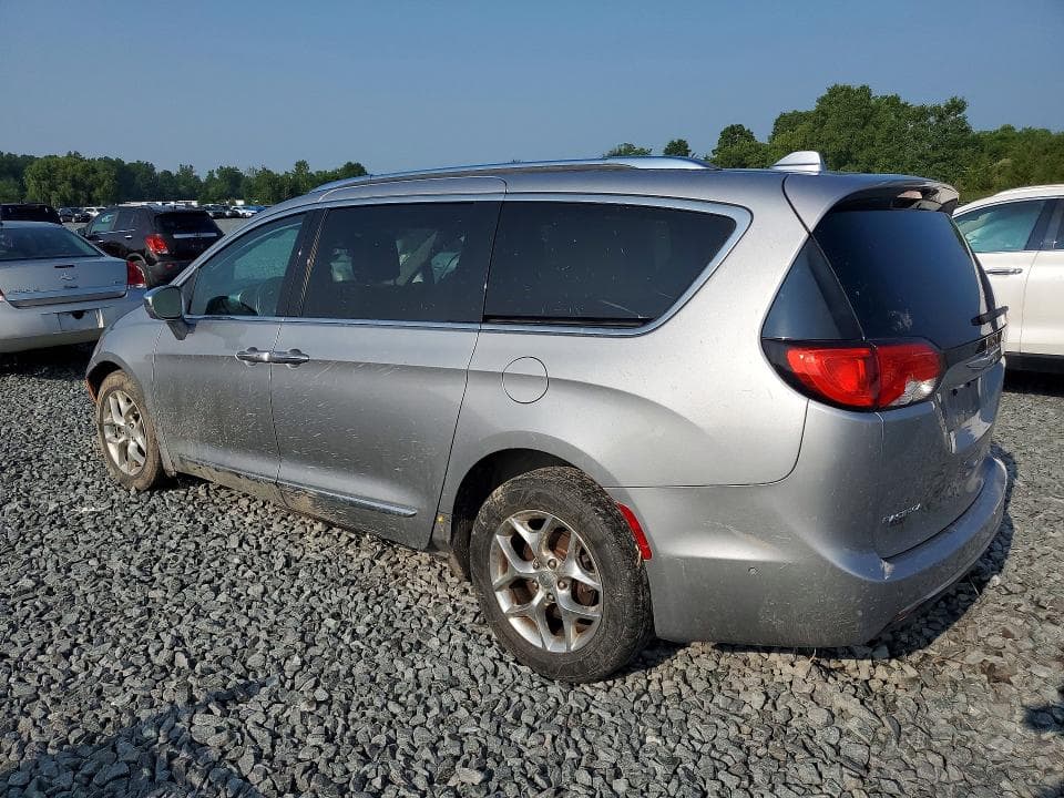 2017 CHRYSLER PACIFICA LIMITED 2