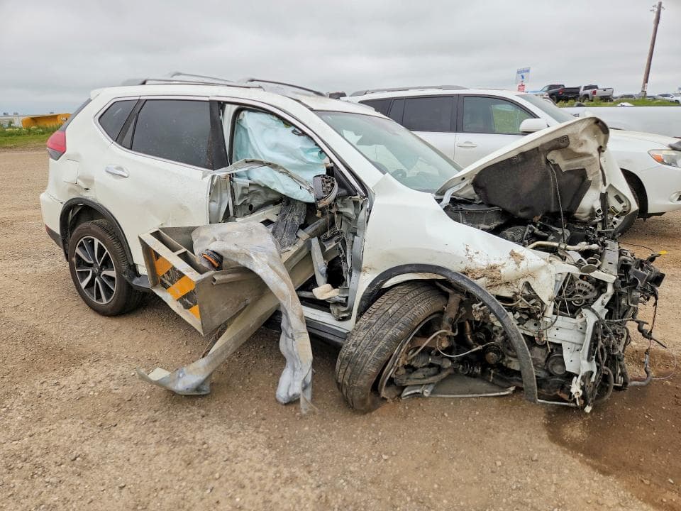 2017 NISSAN ROGUE S 4