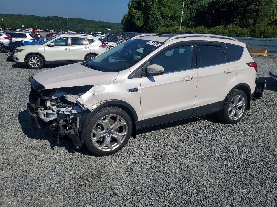 2019 FORD ESCAPE TITANIUM 1