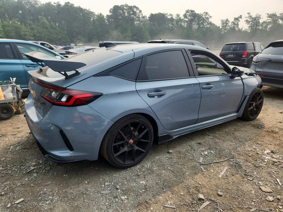 2023 HONDA CIVIC TYPE-R 3