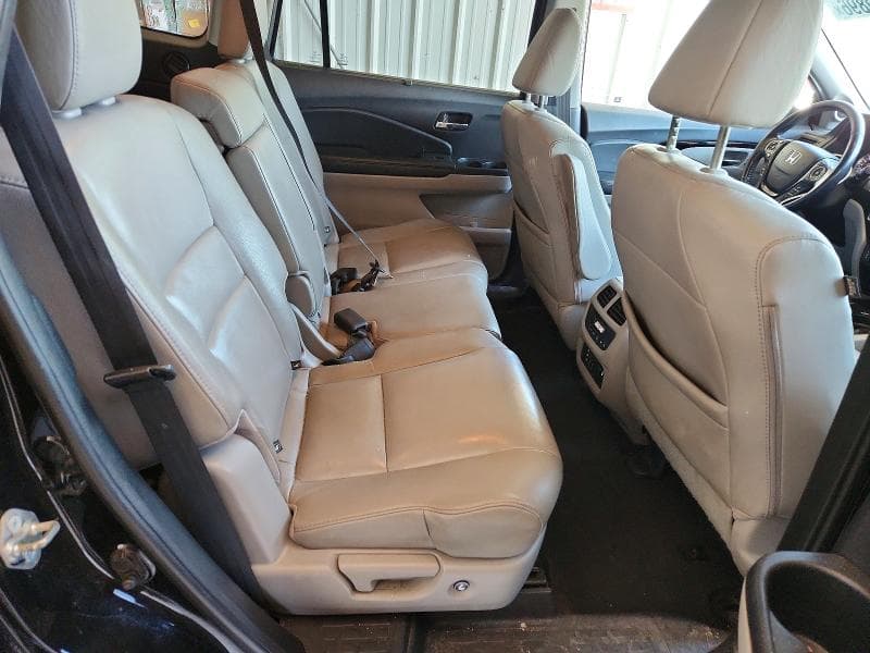 2017 HONDA PILOT TOURING 11