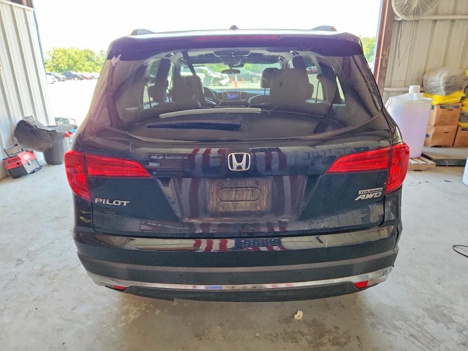 2017 HONDA PILOT TOURING 6