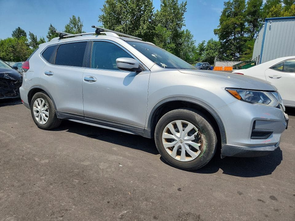 2017 NISSAN ROGUE S S 4