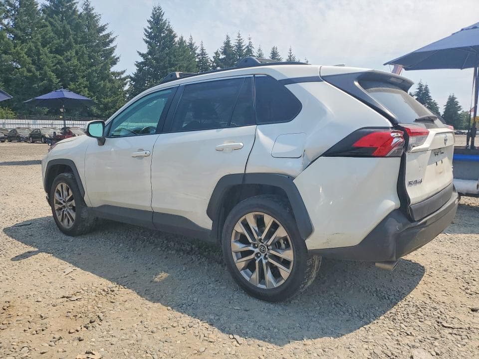 2021 TOYOTA RAV4 XLE PREMIUM 2