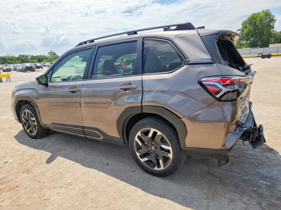 2025 SUBARU FORESTER LIMITED 2