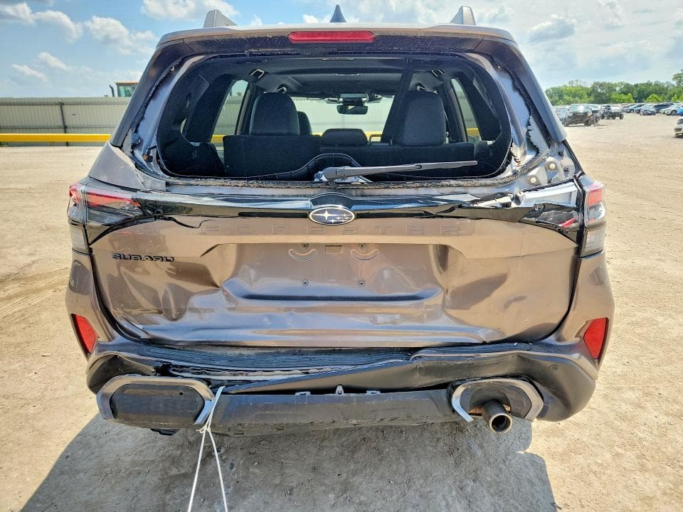 2025 SUBARU FORESTER LIMITED 6