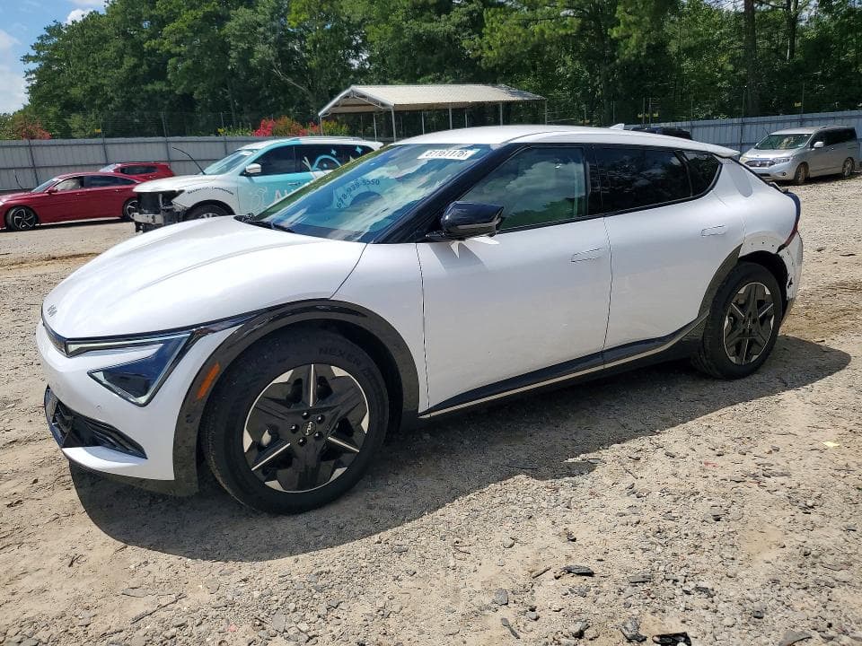 2025 KIA EV6 WIND - 1