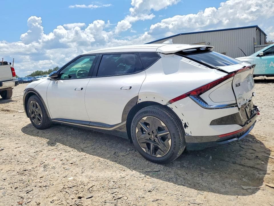 2025 KIA EV6 WIND 2