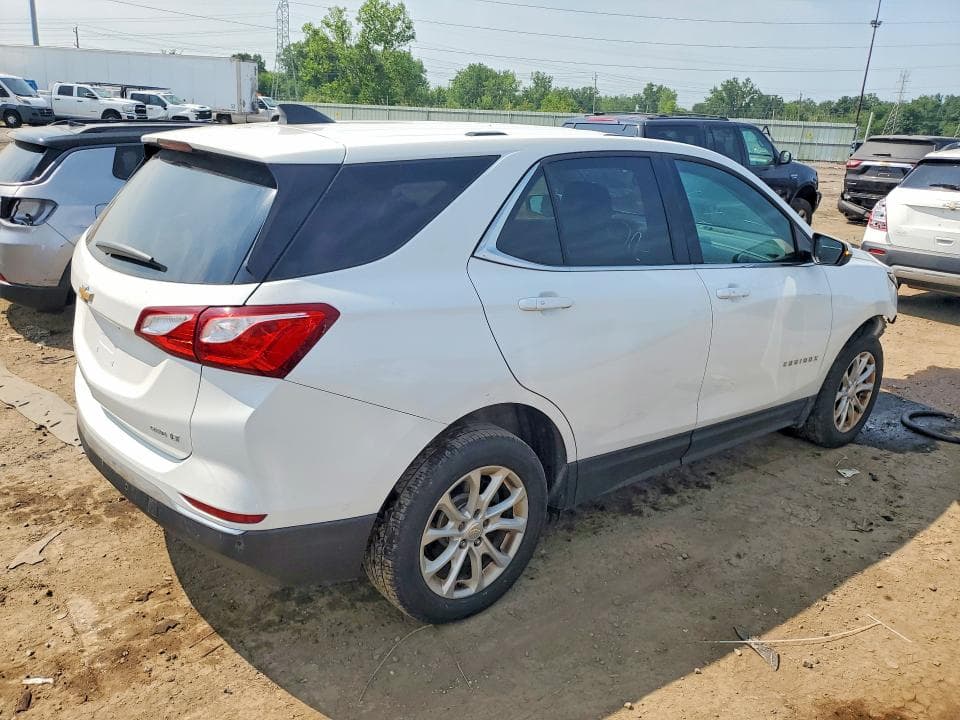2018 CHEVROLET EQUINOX LT 3