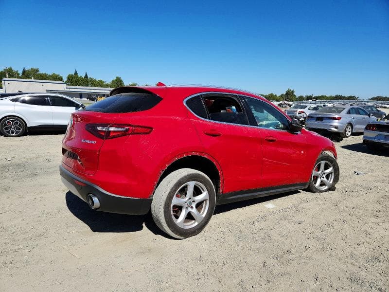 2018 ALFA ROMEO STELVIO 4