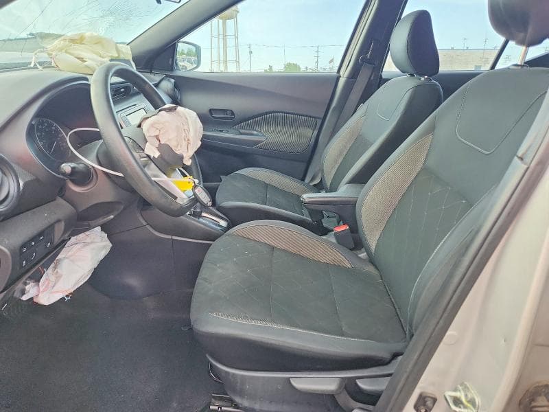 2020 NISSAN KICKS S S 7