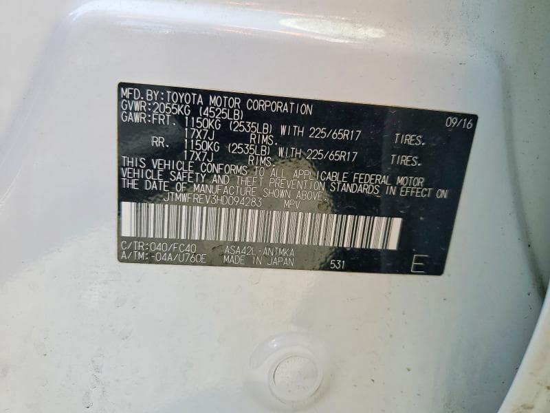 2017 TOYOTA RAV4 XLE 14
