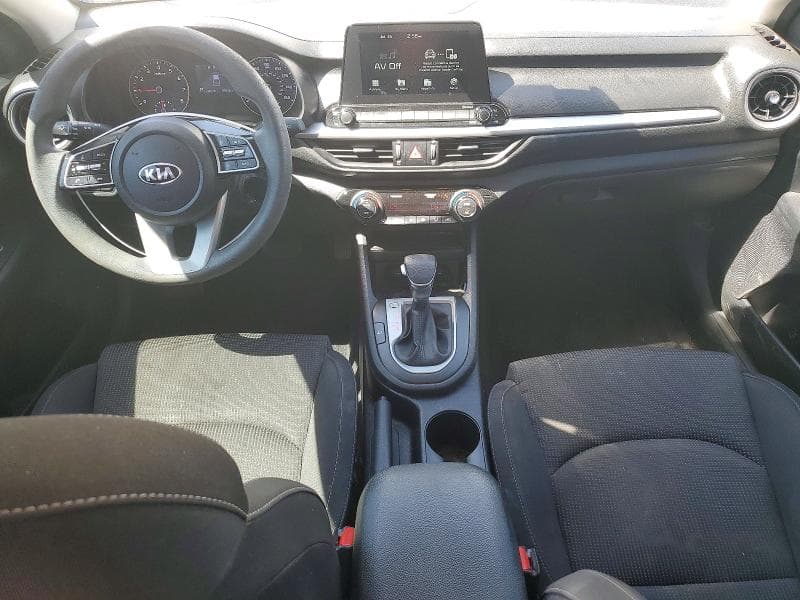 2019 KIA FORTE FE 8