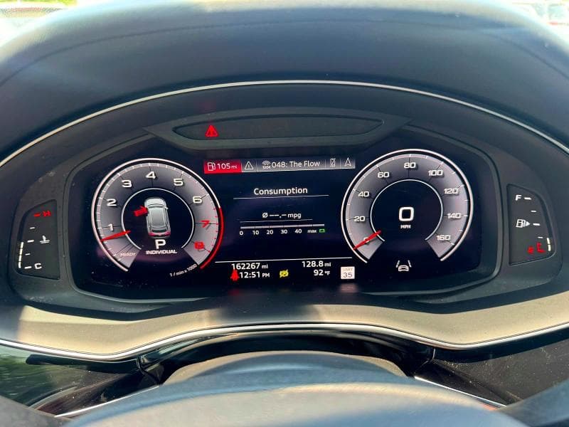 2019 AUDI Q8 PRESTIGE PRESTIGE 8
