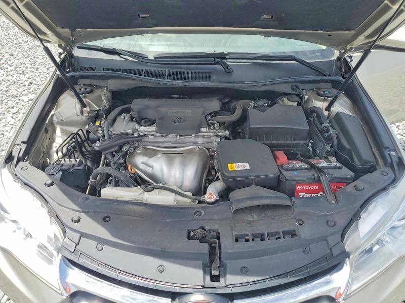 2017 TOYOTA CAMRY XLE 11