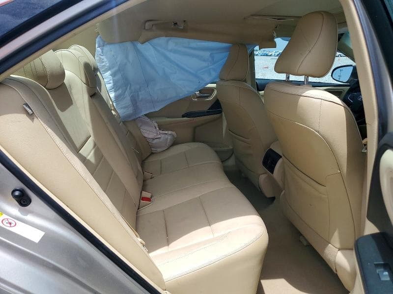 2017 TOYOTA CAMRY XLE 10