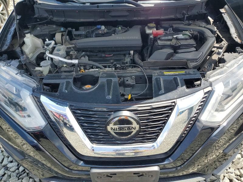 2018 NISSAN ROGUE SV 12