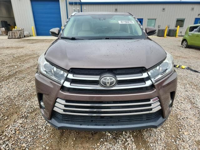 2017 TOYOTA HIGHLANDER LIMITED LIMITED 5
