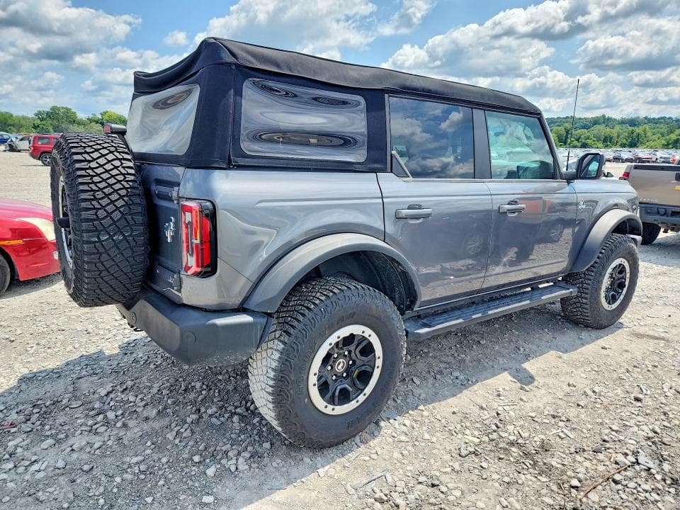 2023 FORD BRONCO BASE 3
