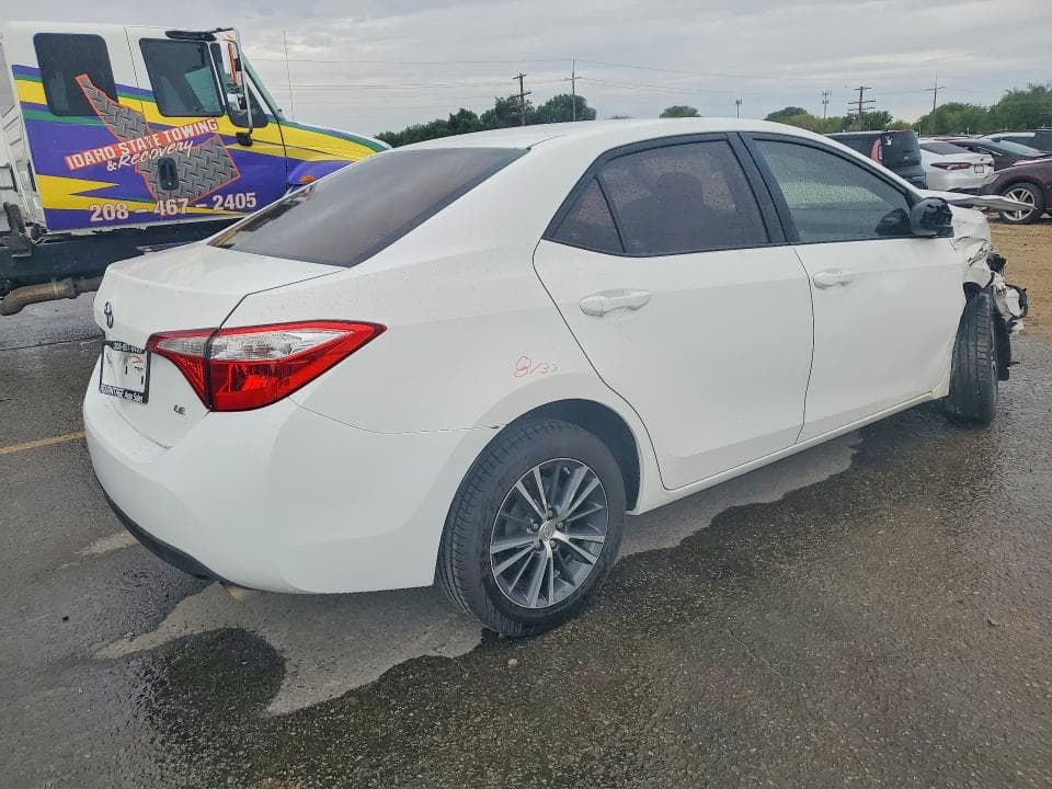2016 TOYOTA COROLLA LE PLUS 3