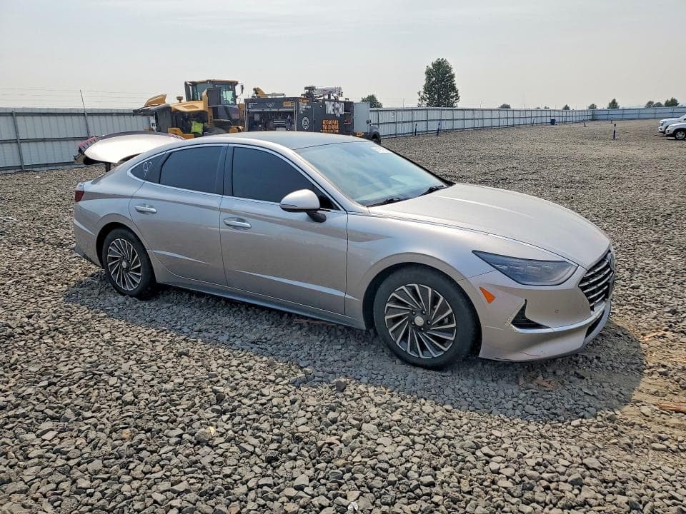 2020 HYUNDAI SONATA HYBRID LIMITED 4