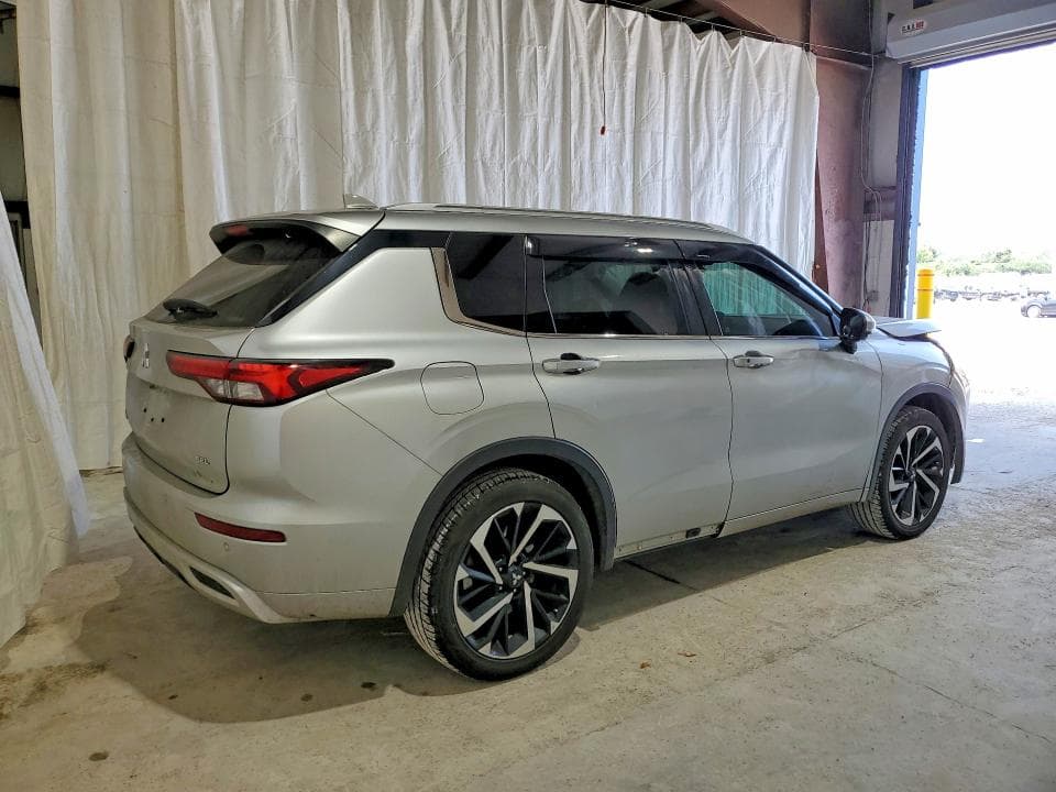 2024 MITSUBISHI OUTLANDER SEL 3
