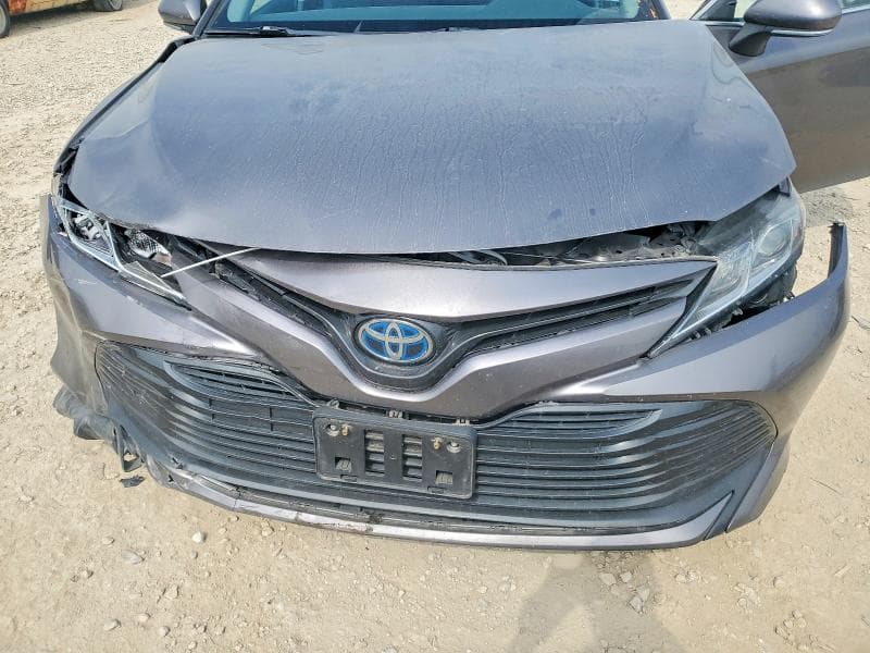 2020 TOYOTA CAMRY LE LE 11