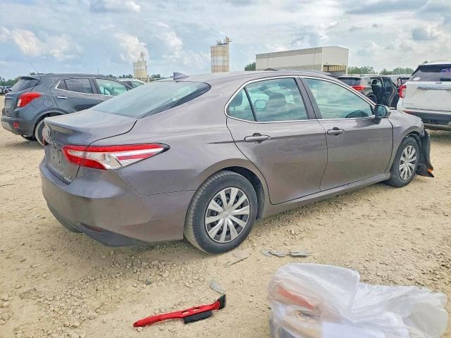 2020 TOYOTA CAMRY LE LE 3