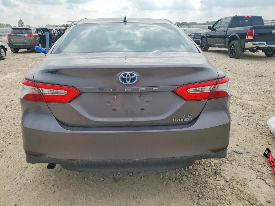 2020 TOYOTA CAMRY LE LE 6