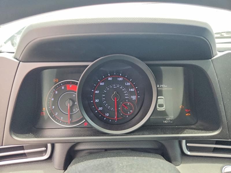 2023 HYUNDAI ELANTRA LIMITED 9