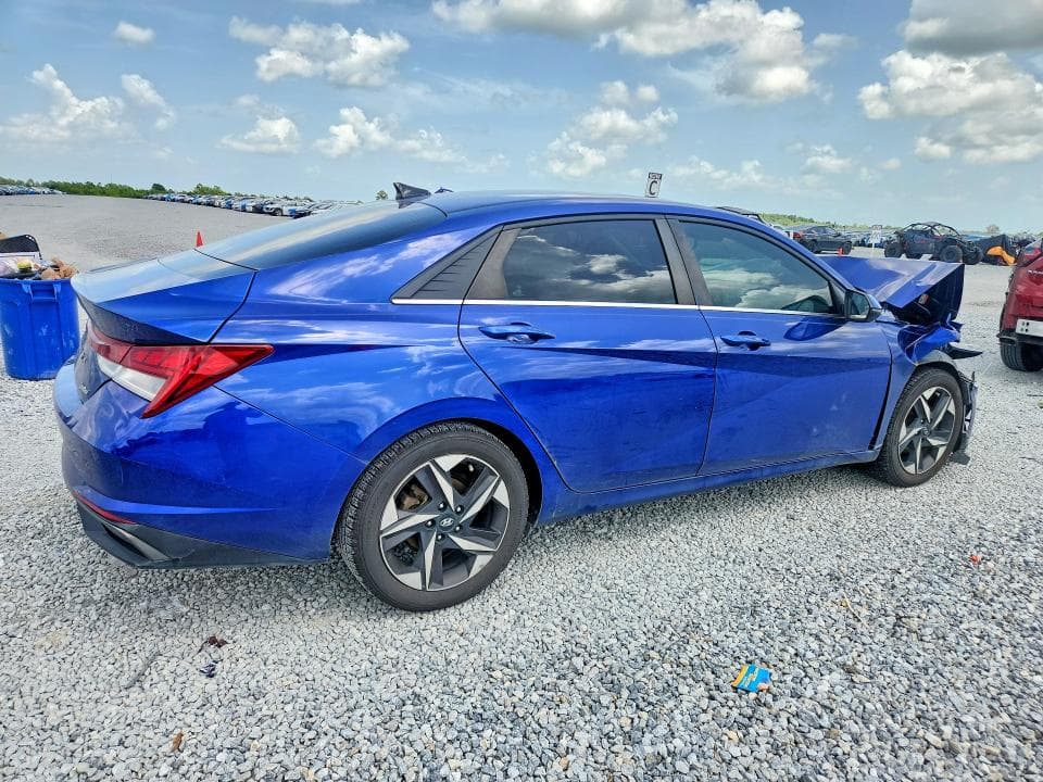 2021 HYUNDAI ELANTRA LIMITED 3