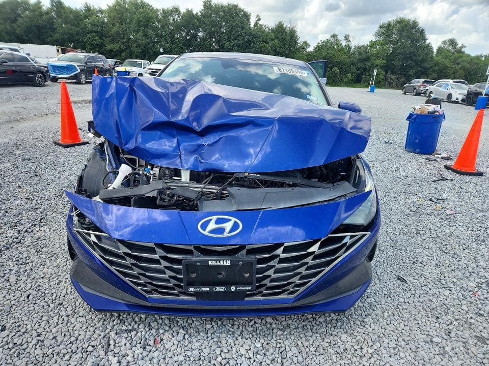 2021 HYUNDAI ELANTRA LIMITED 5