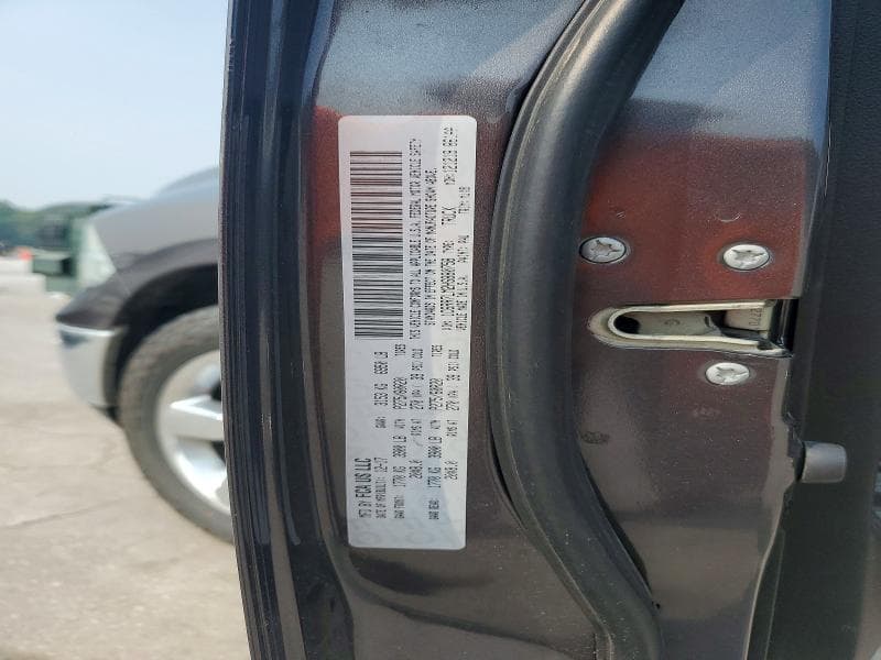 2017 RAM 1500 SLT SLT 12