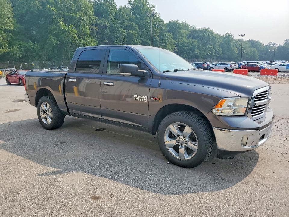 2017 RAM 1500 SLT SLT 4