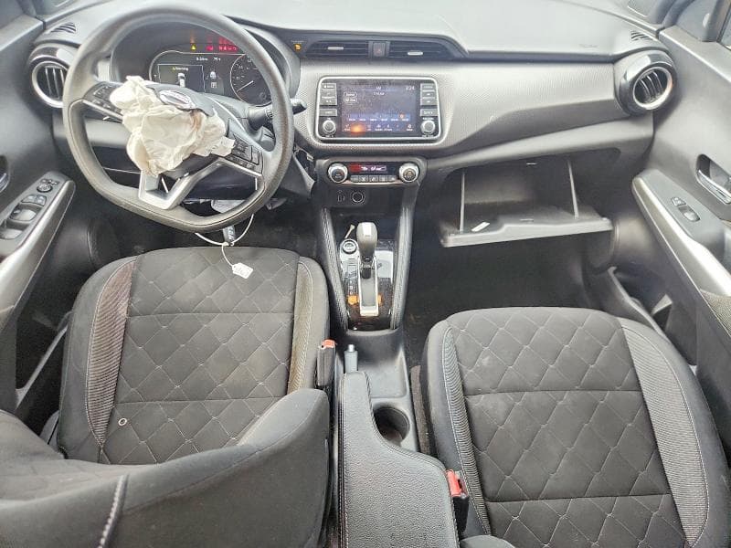 2019 NISSAN KICKS SV 8