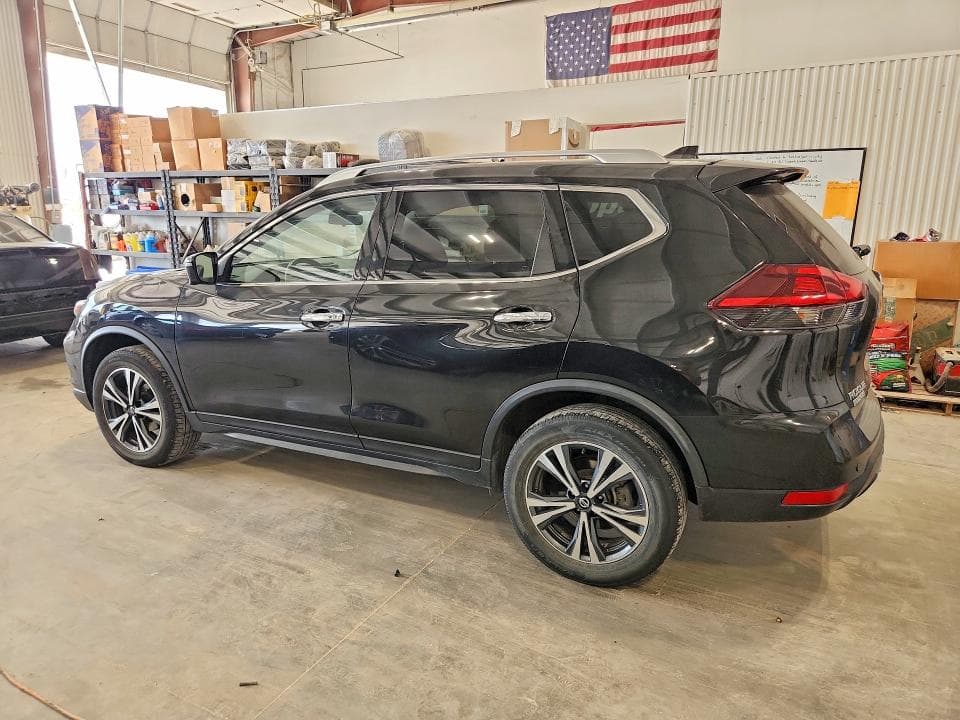 2020 NISSAN ROGUE SV 2