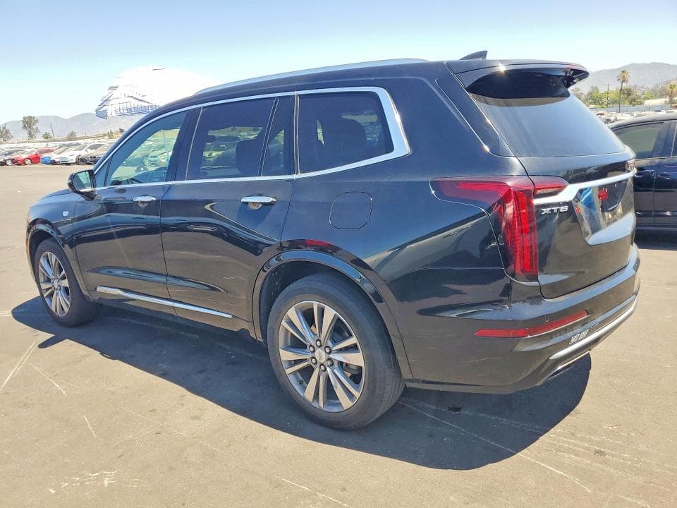 2023 CADILLAC XT6 PREMIUM LUXURY 2