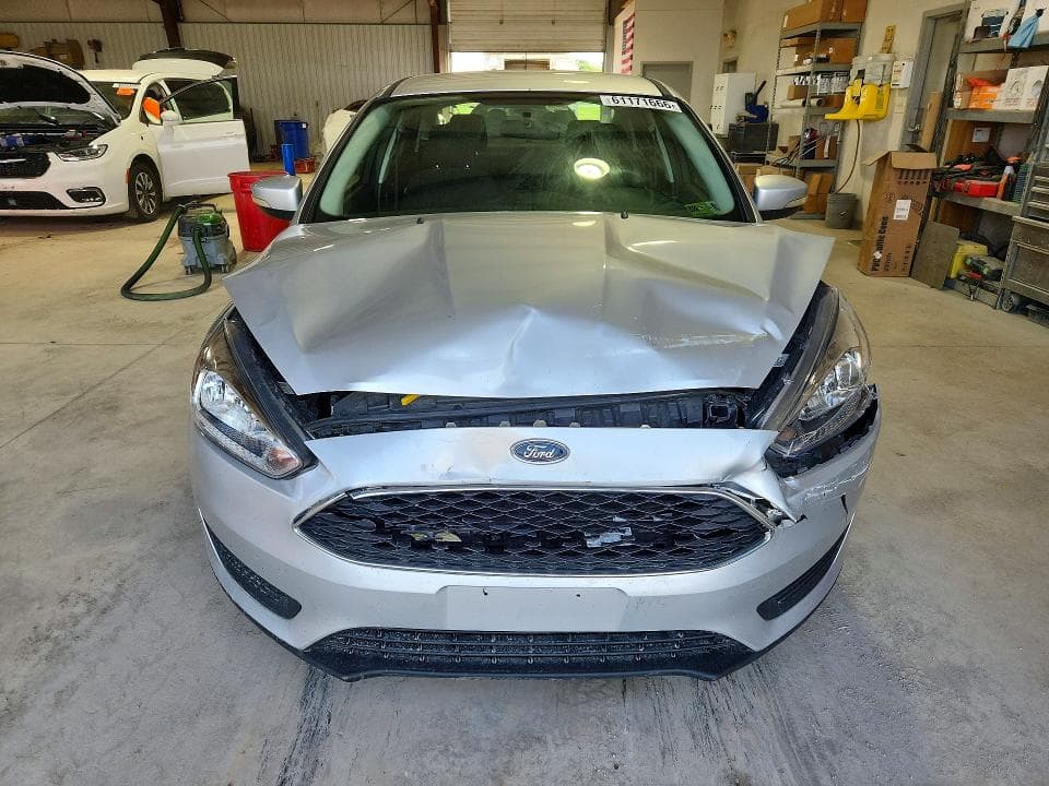 2018 FORD FOCUS SE 5
