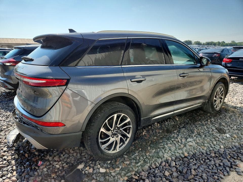 2021 LINCOLN CORSAIR 3