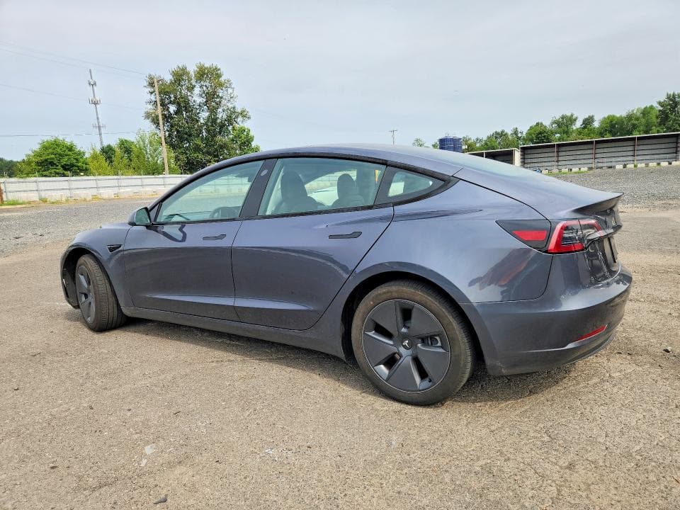 2023 TESLA MODEL 3 2