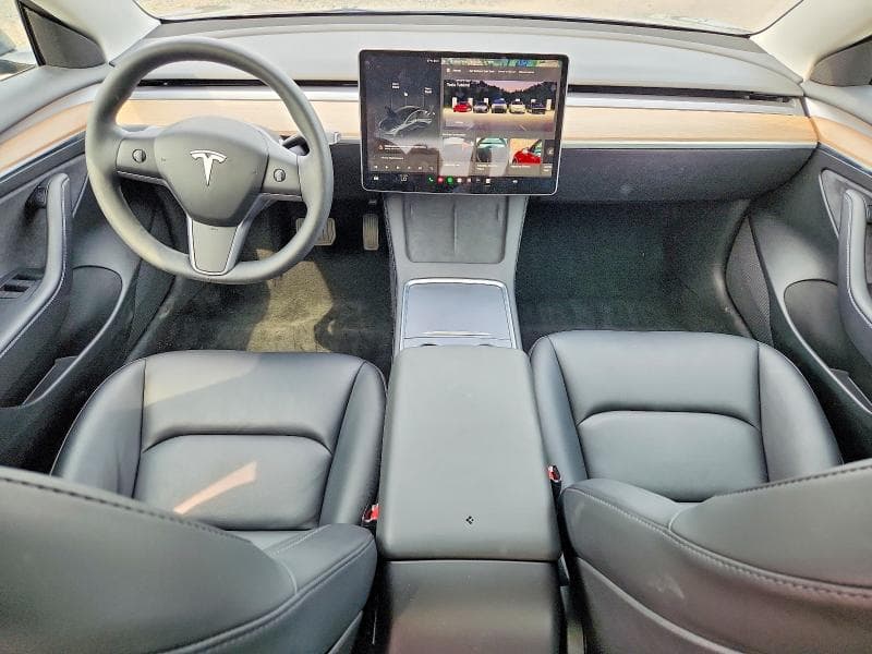2023 TESLA MODEL 3 8
